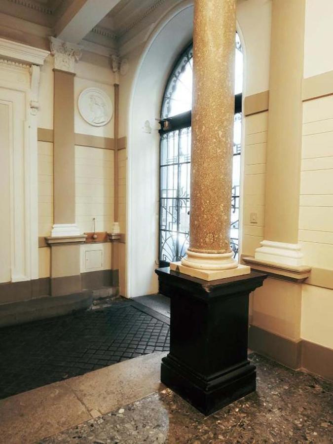 Domus Liberta - Boutique Rooms Triëst Buitenkant foto